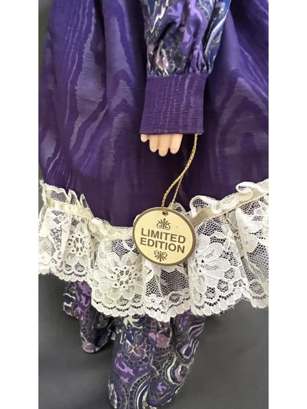 Limited Edition Victorian Porcelain Doll In Purple Dress & Lace Accents - Picture 4 of 8